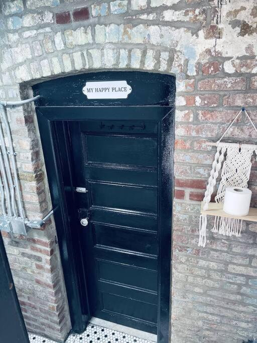 Villa 1850S Historic Row House 7Min Train To Nyc With Private Backyard Jersey City Exterior foto